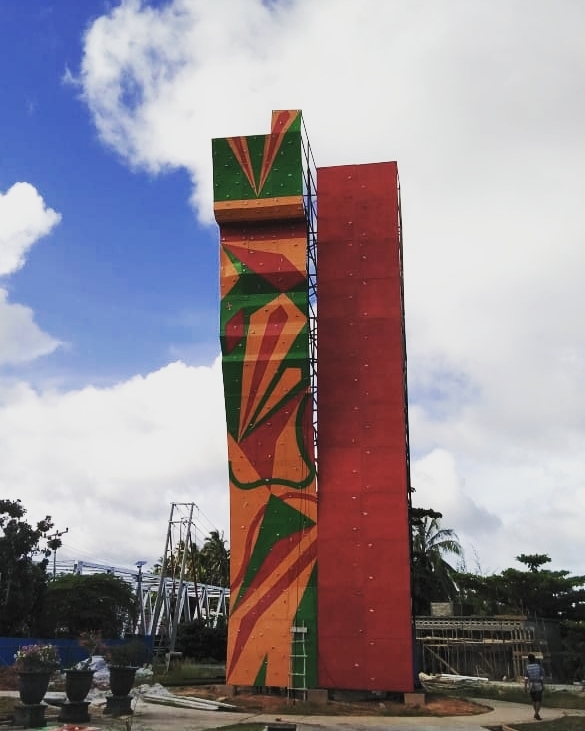 Pembangunan Wall Climbing Tipe Lead dan Speed di FPTI Natuna Kepulauan Riau